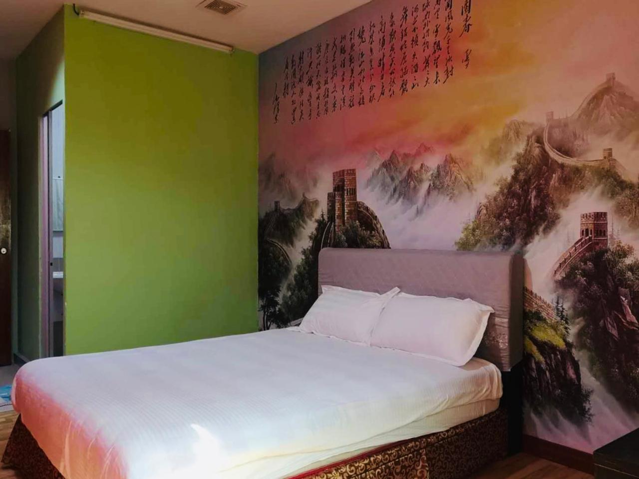 Home Inn Hotel Ipoh Exteriör bild